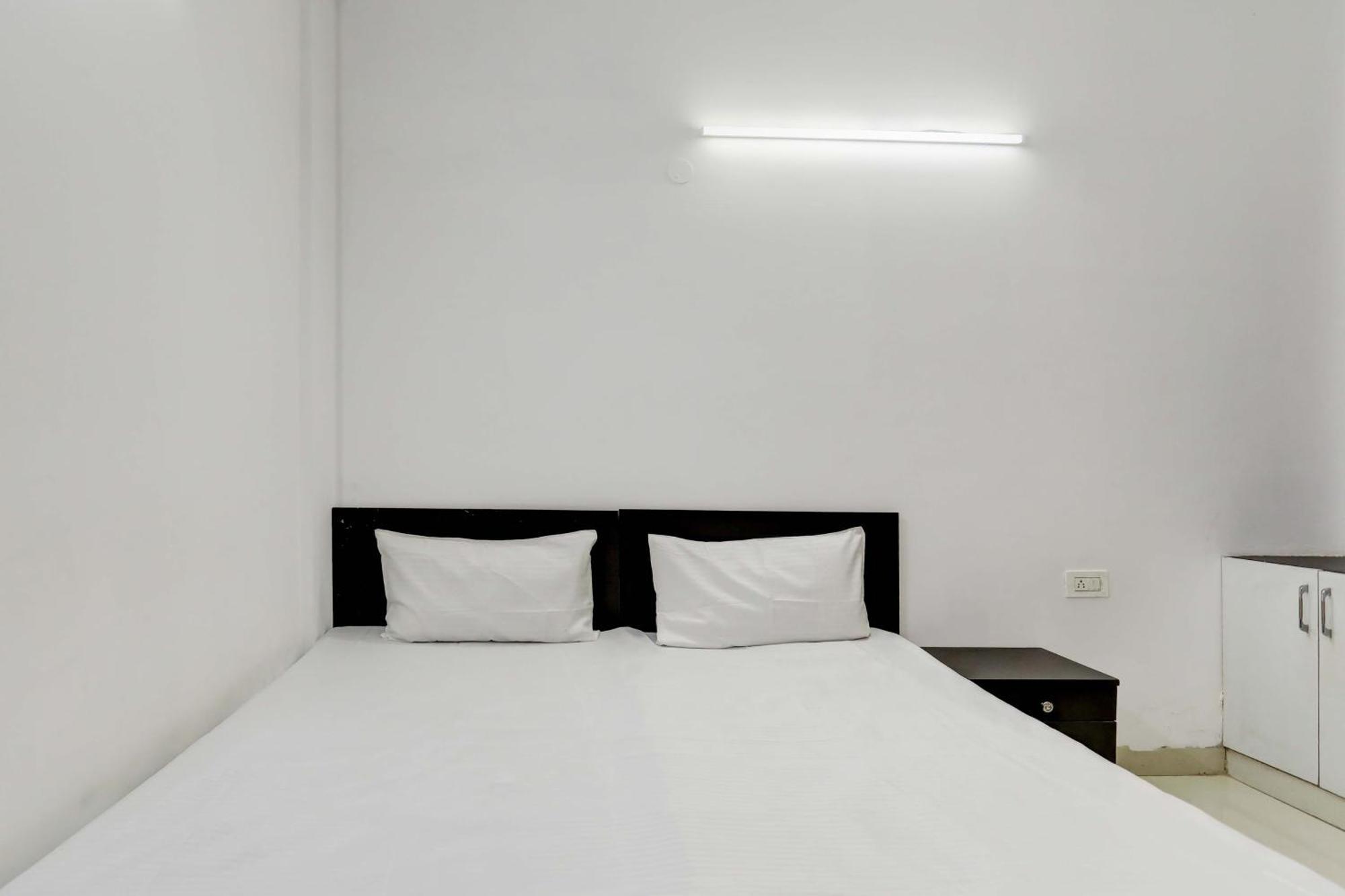 Aashiyana Homes นิวเดลี ภายนอก รูปภาพ